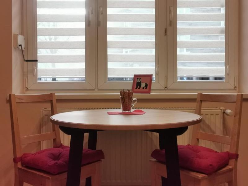 Little Big Red - Central Modern Studio Krasków Εξωτερικό φωτογραφία
